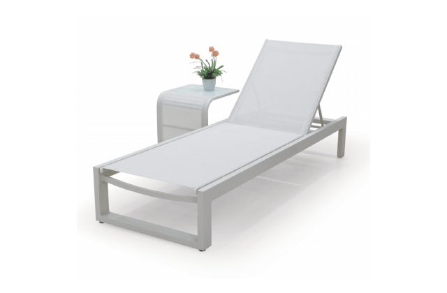 دور وشراء كرسي صالة