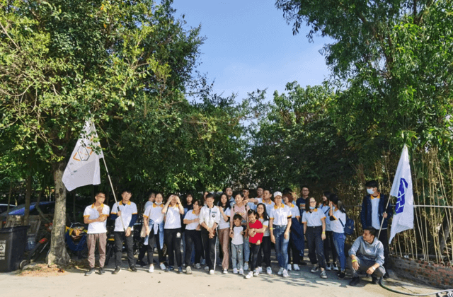 لدينا فريق العمل في حديقة دافوشان في عام 2020